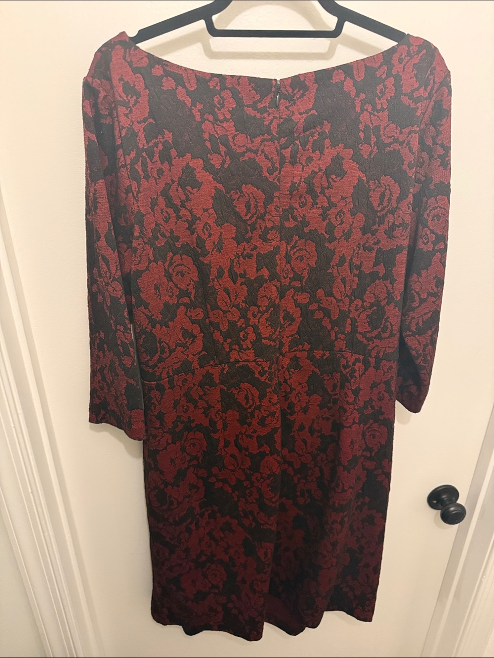 Talbots Burgundy and Black Long Sleeve Floral Shift Dress - Picture 3 of 3